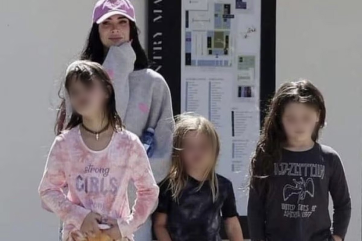 Megan Fox dressing her three sons as girls.